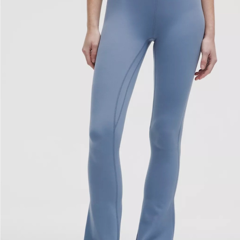 lululemon Align™ High-Rise Mini-Flare Pant
Regular